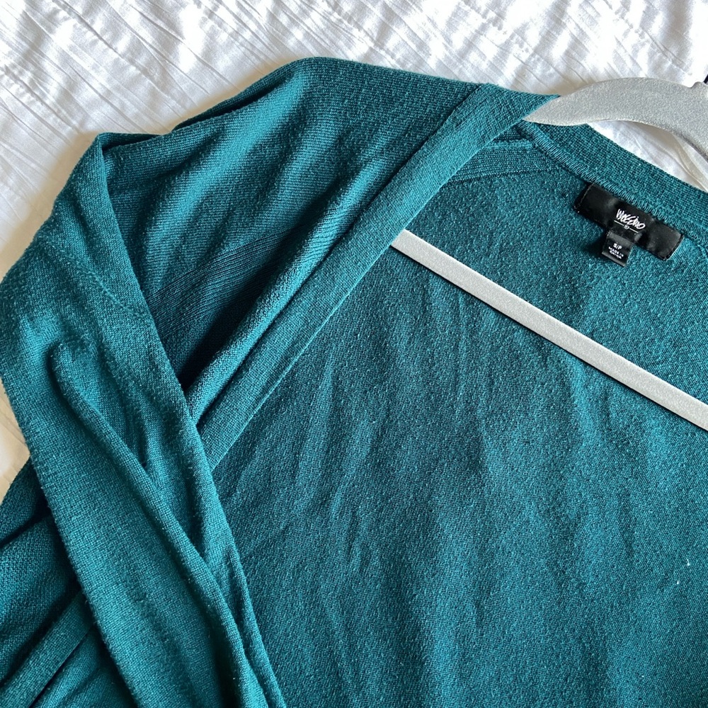 Mossimo Cardigan - Picture 2 of 2